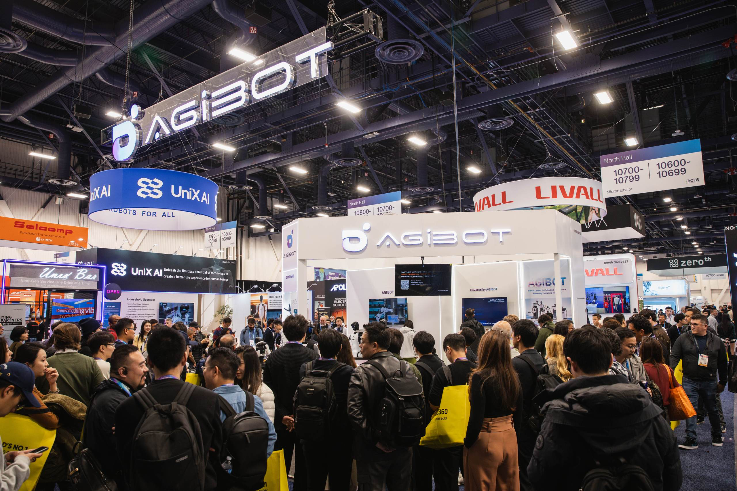 益达娱乐亮相CES 2026，展示具身智能全栈生态